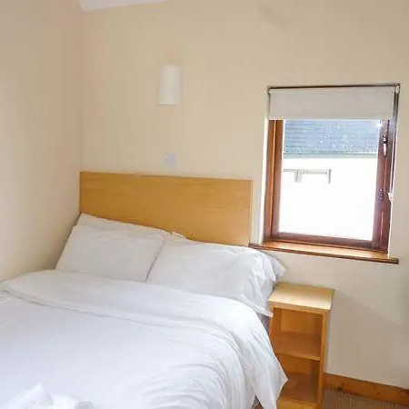 16 * Youghal